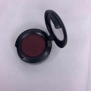 MAC SKETCH eyeshadow. Like new without the box!